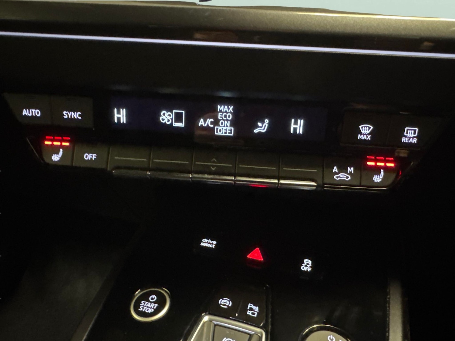 Used Audi Q4 e-tron 2023 for sale - 77663148: Photo 18