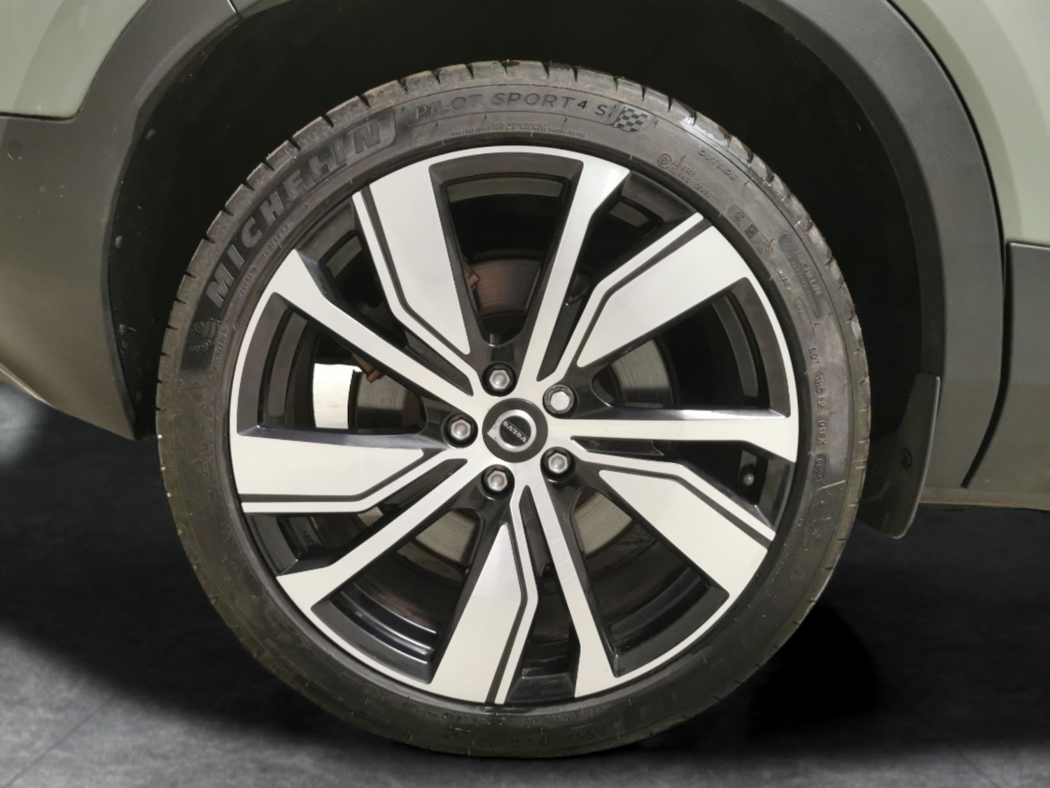 Used Volvo XC40 2022 for sale - 77988762: Photo 25