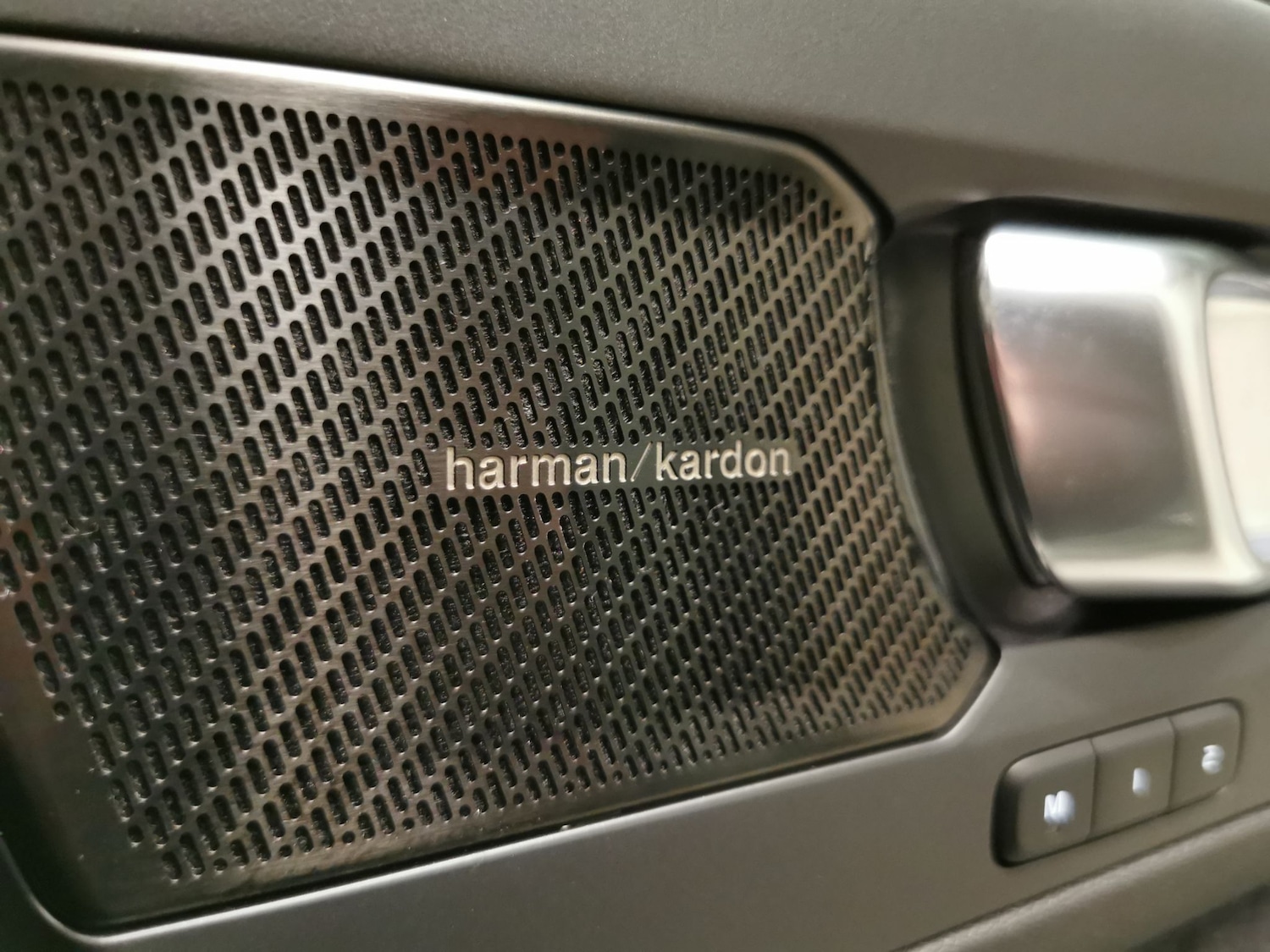 Used Volvo XC40 2022 for sale - 77988762: Photo 6