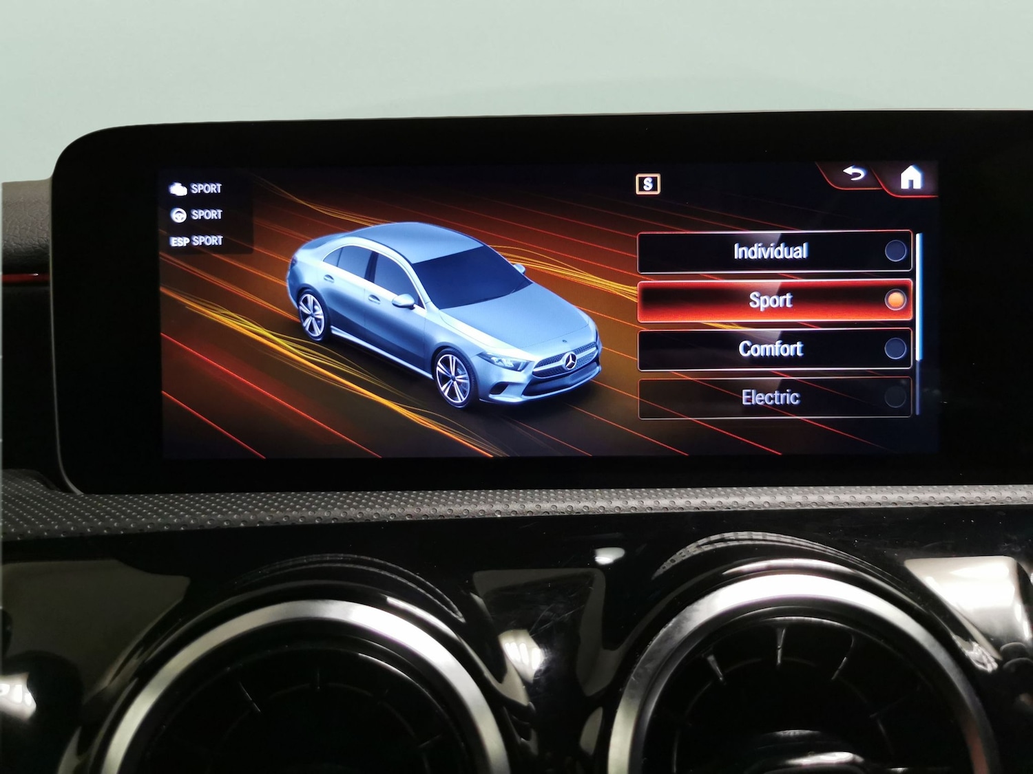 Used Mercedes-Benz A-Class 2020 for sale - 77149071: Photo 19