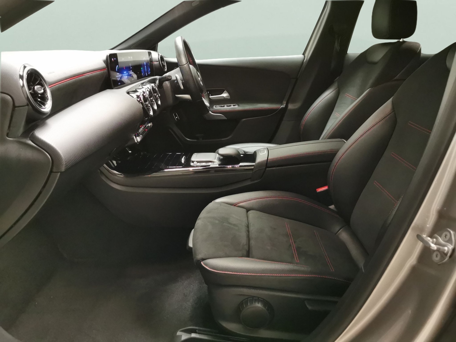 Used Mercedes-Benz A-Class 2020 for sale - 77149071: Photo 4