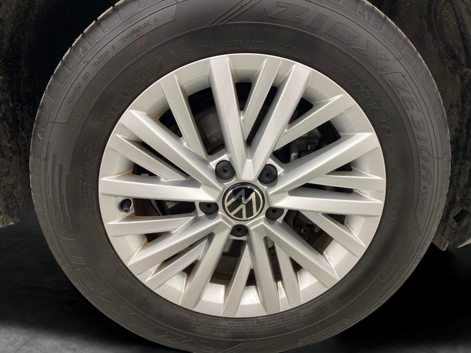 Used Volkswagen T-Roc 2023 for sale - 77069712: Photo 22