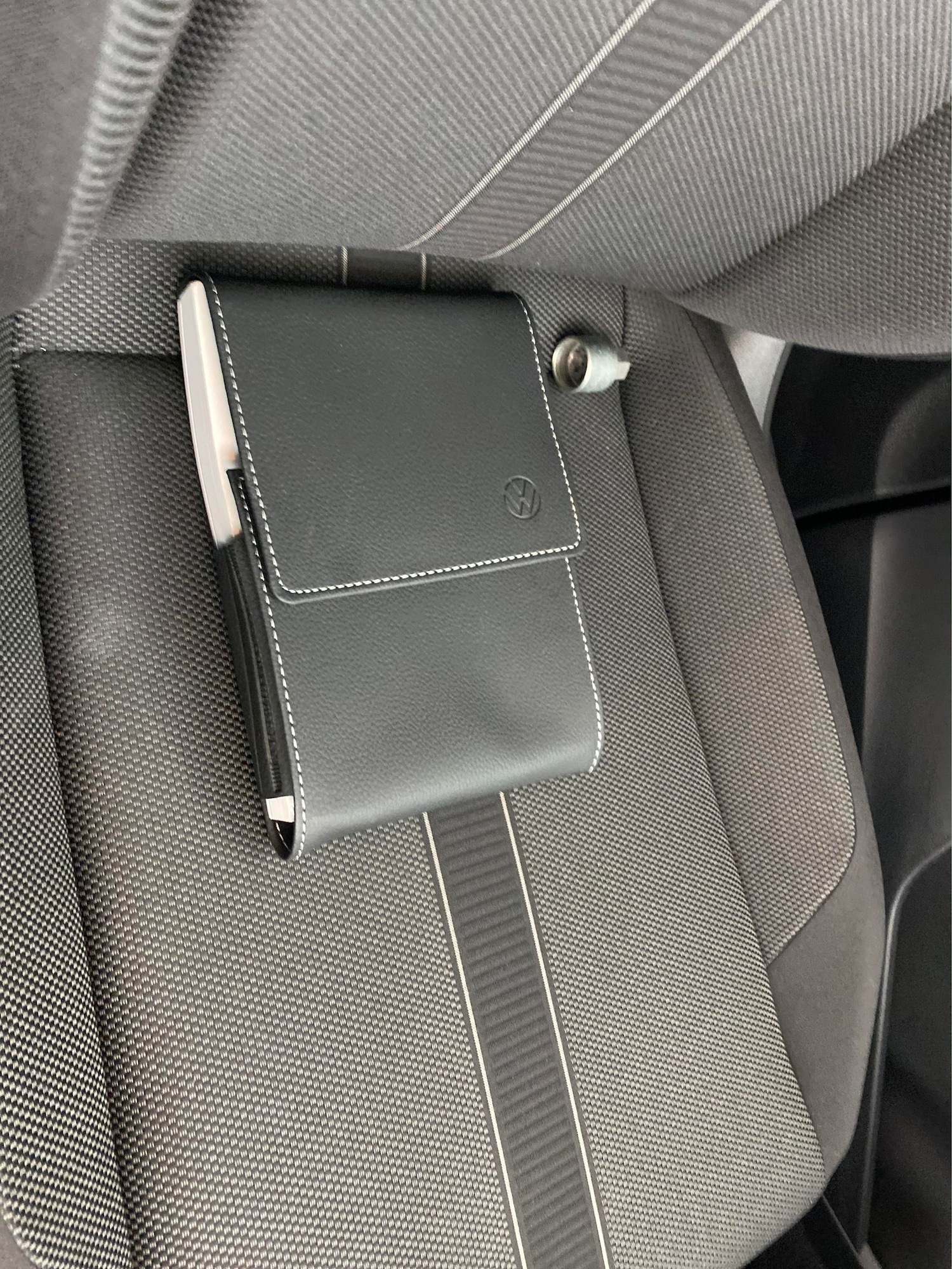 Used Volkswagen T-Roc 2023 for sale - 77069712: Photo 29