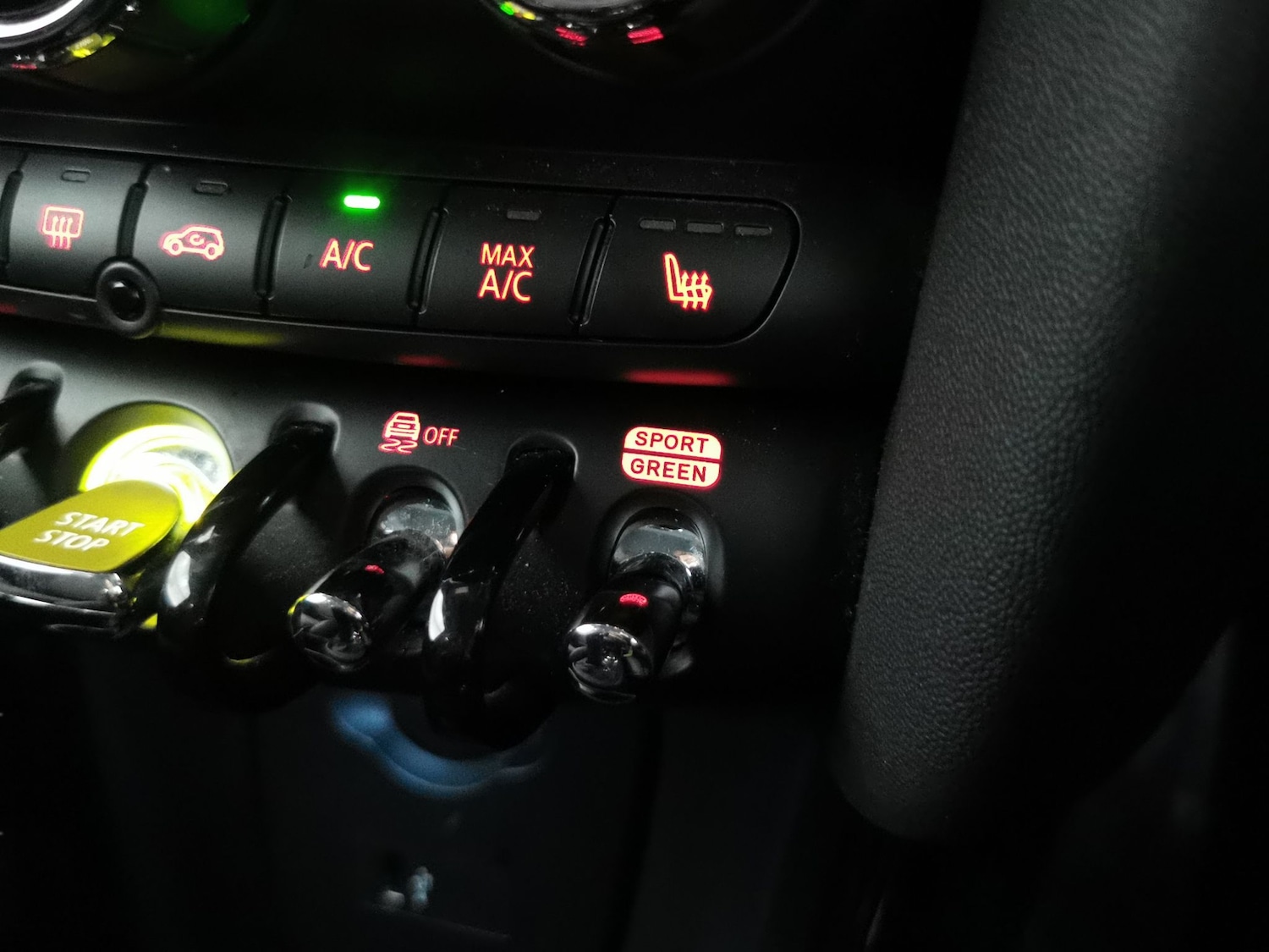 Used MINI Electric Hatch 2022 for sale - 76788762: Photo 16