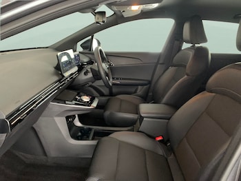 Used MG MG4 2024 for sale - 76704000: Photo