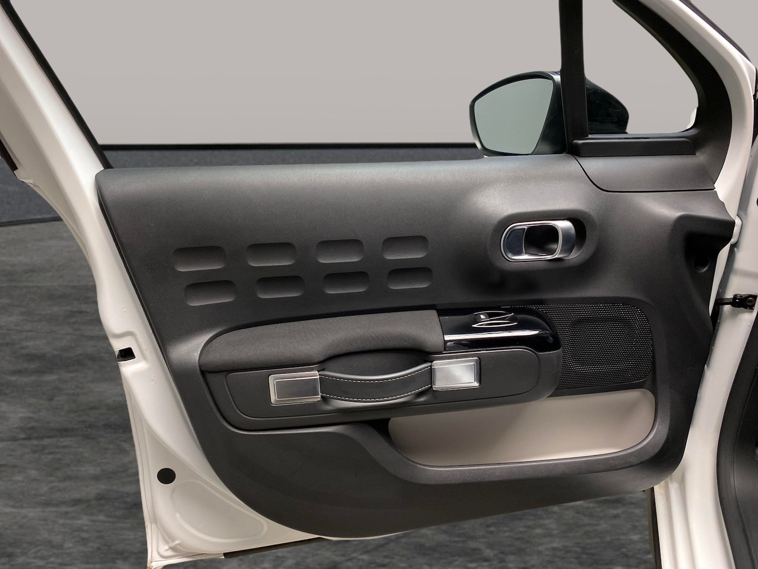 Used Citroen C3 2023 for sale - 78025499: Photo 21