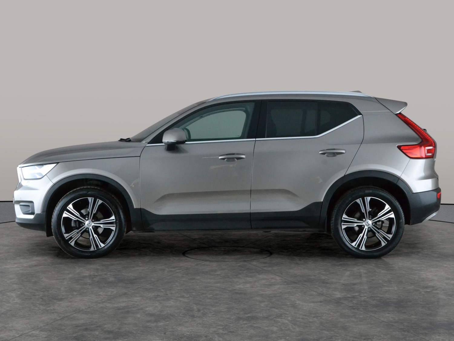 Used Volvo XC40 2021 for sale - 78159624: Photo 12