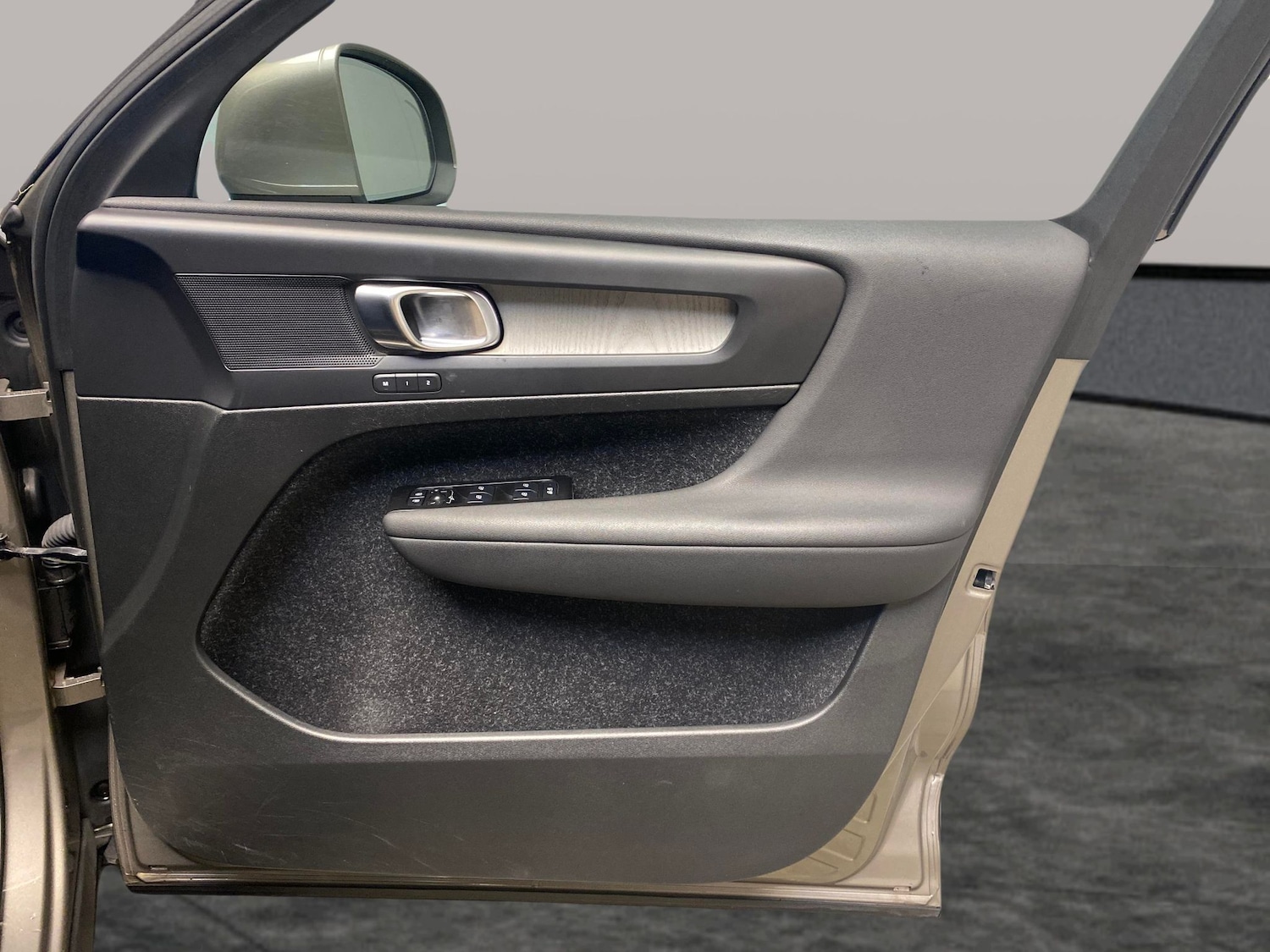 Used Volvo XC40 2021 for sale - 78159624: Photo 27