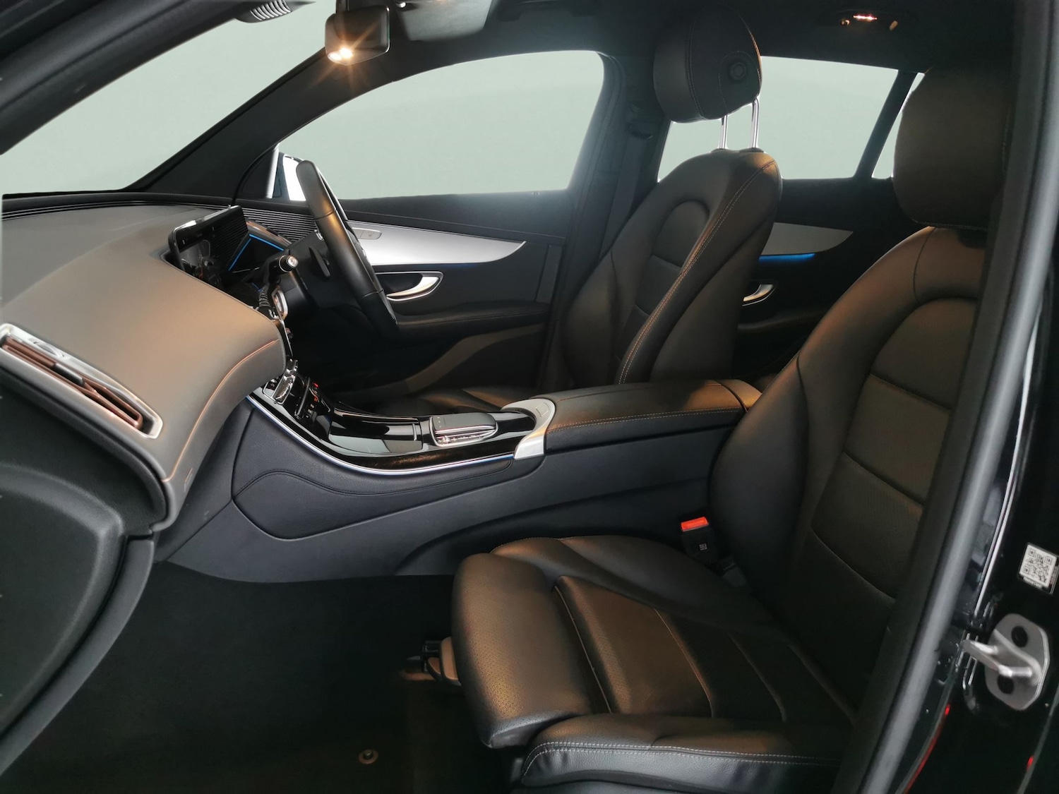 Used Mercedes-Benz EQC 2022 for sale - 77746429: Photo 4