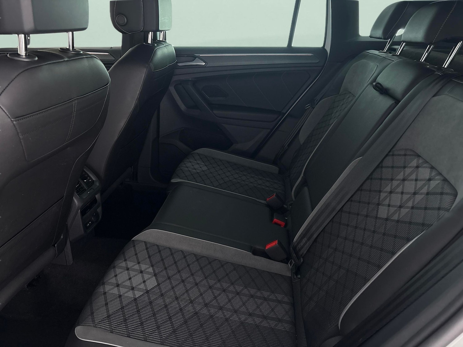 Used Volkswagen Tiguan 2023 for sale - 77856058: Photo 30