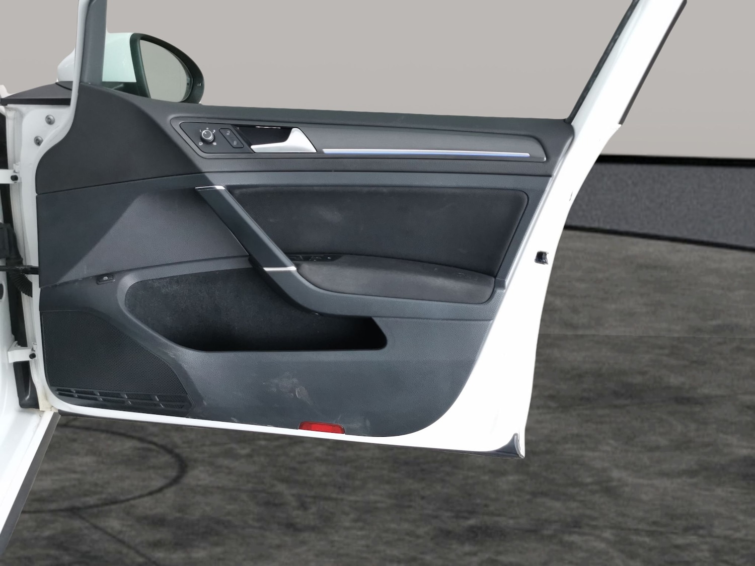 Used Volkswagen Golf 2018 for sale - 77255945: Photo 27