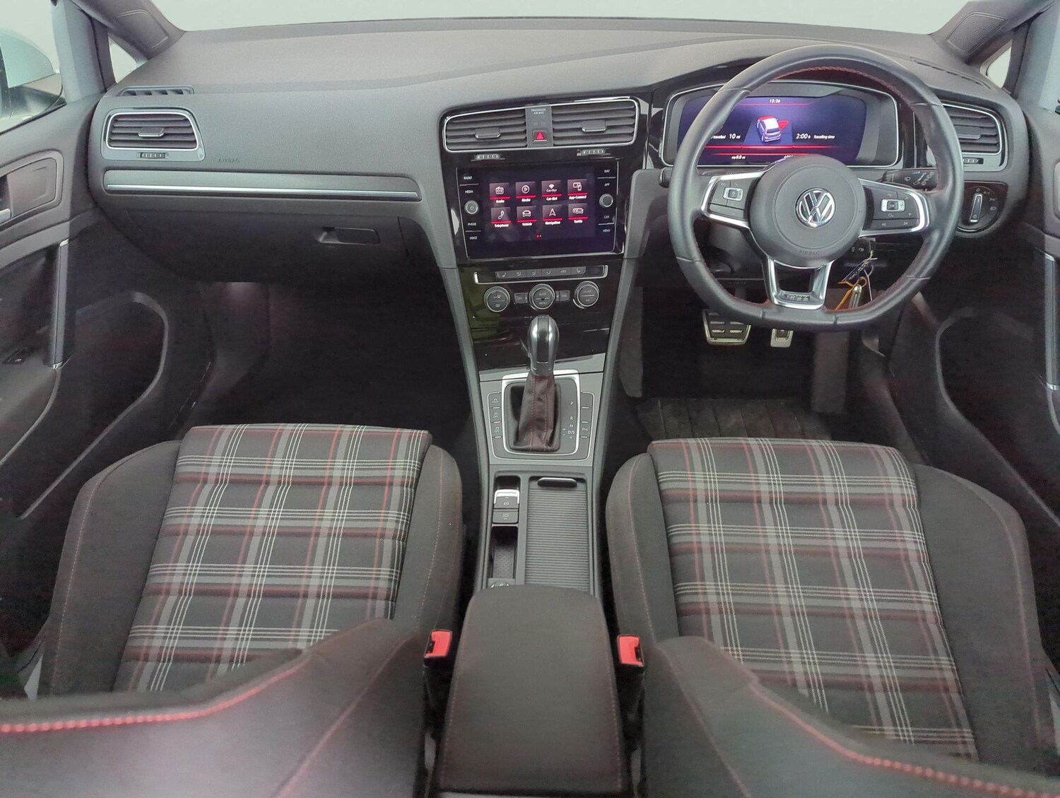 Used Volkswagen Golf 2018 for sale - 78061736: Photo 6