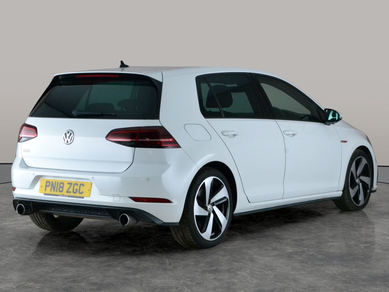Used Volkswagen Golf 2018 for sale - 78061736: Photo 9