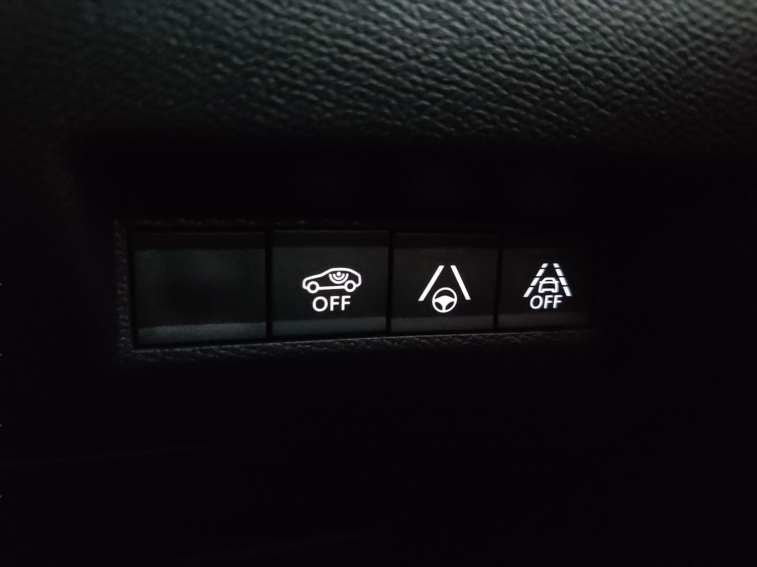 Used Peugeot 2008 2022 for sale - 78122632: Photo 26