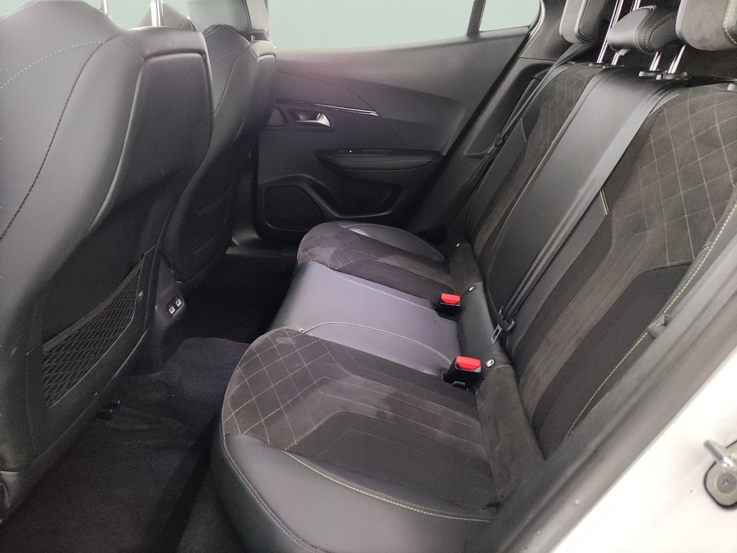 Used Peugeot 2008 2022 for sale - 78122632: Photo 31