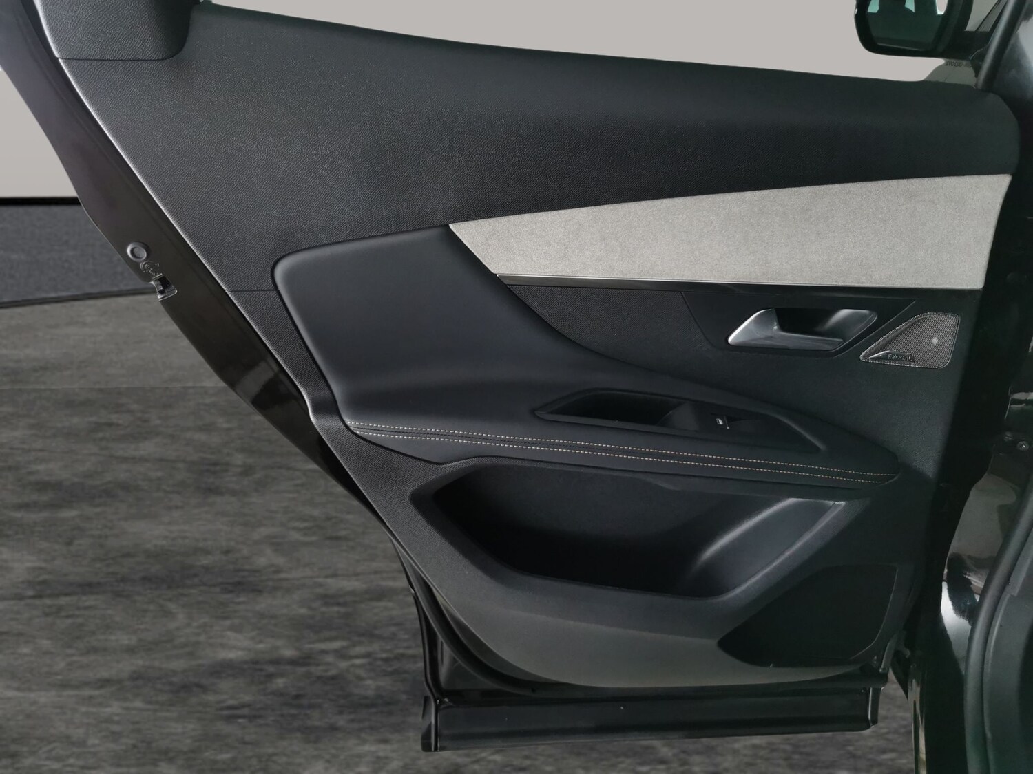 Used Peugeot 3008 2022 for sale - 77347336: Photo 25