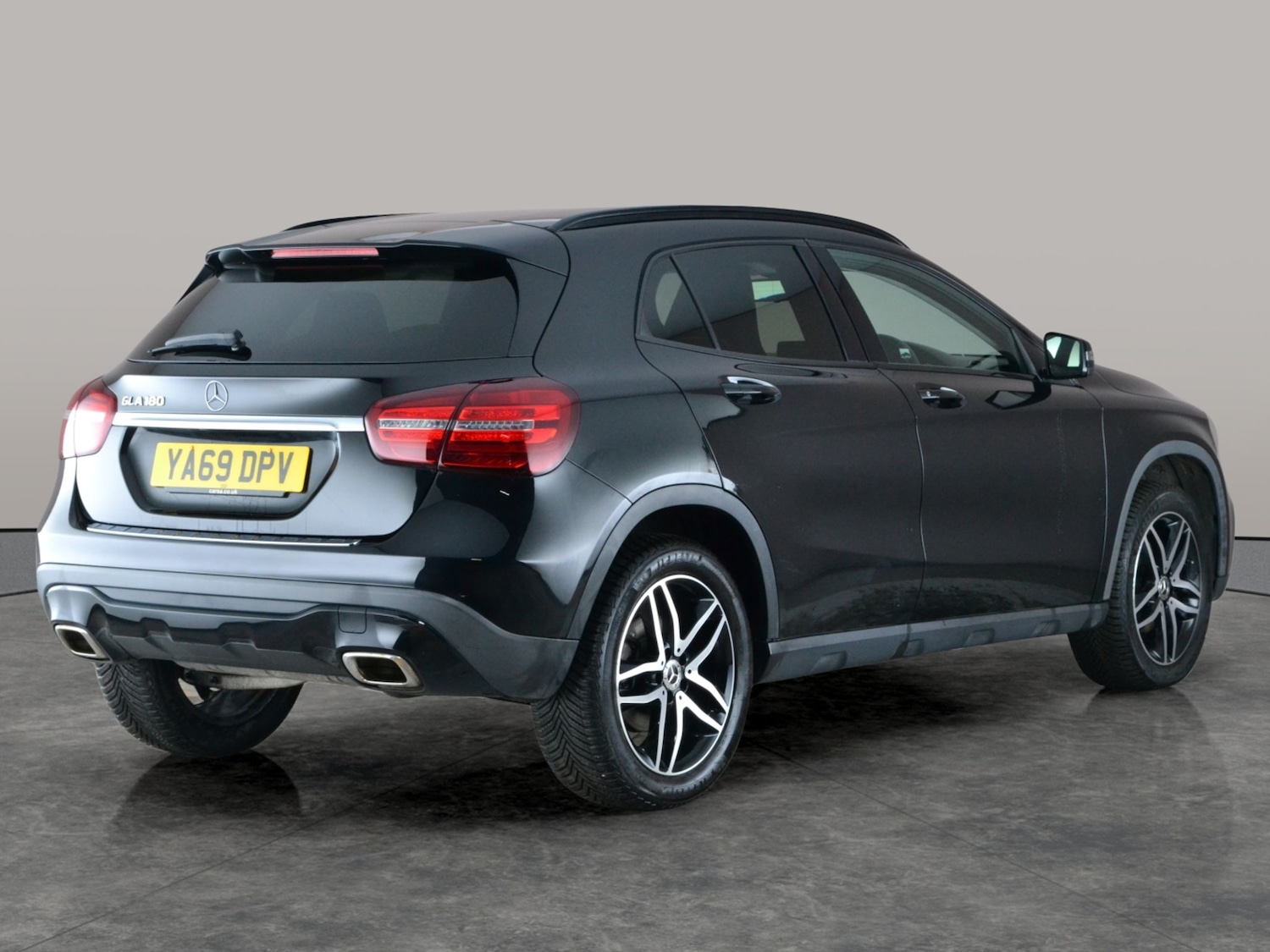 Used Mercedes-Benz GLA 2019 for sale - 77619600: Photo 10