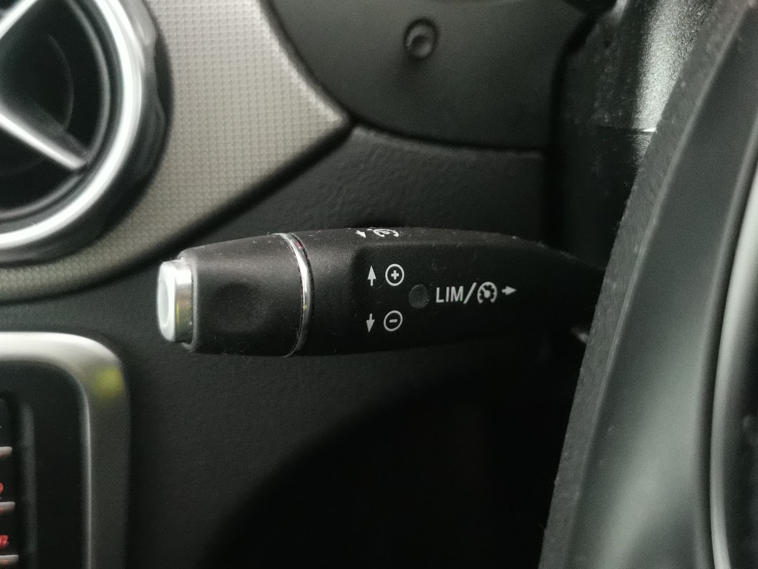 Used Mercedes-Benz GLA 2019 for sale - 77619600: Photo 21