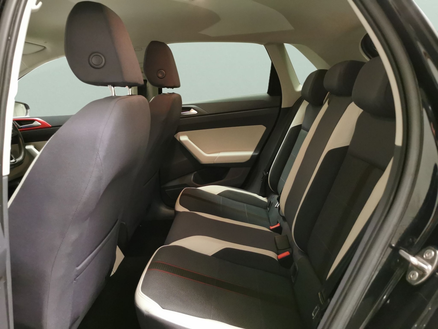 Used Volkswagen Polo 2018 for sale - 78009896: Photo 26