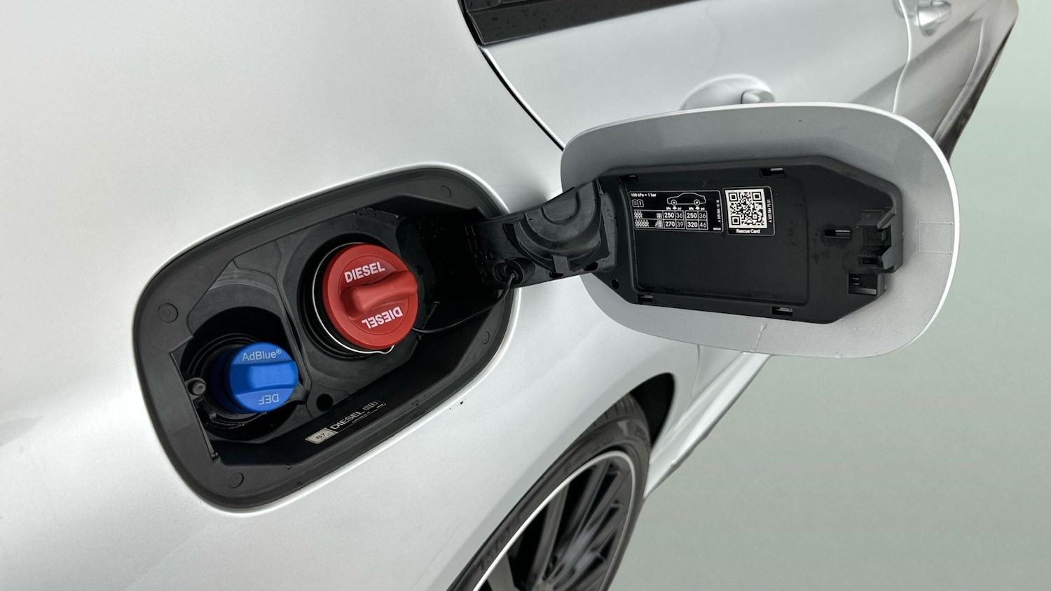 Used Mercedes-Benz C Class 2021 for sale - 76908322: Photo 12