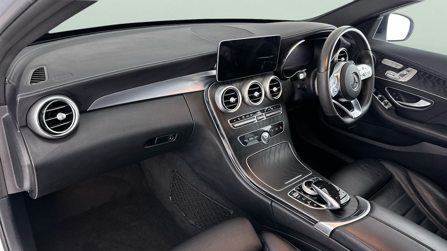 Used Mercedes-Benz C Class 2021 for sale - 76908322: Photo 13