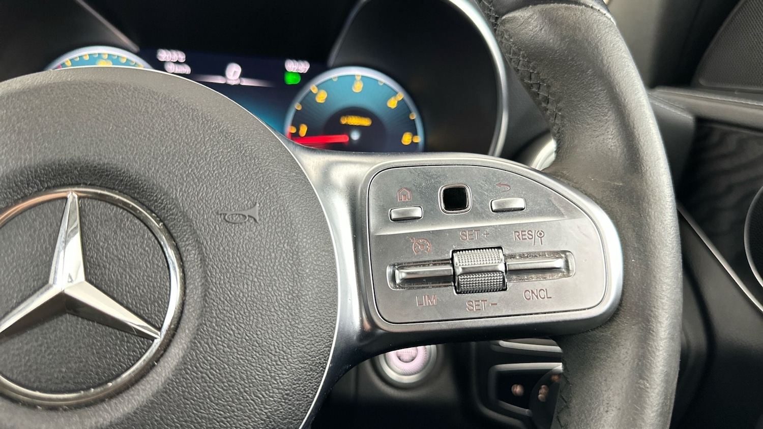 Used Mercedes-Benz C Class 2021 for sale - 76908322: Photo 23