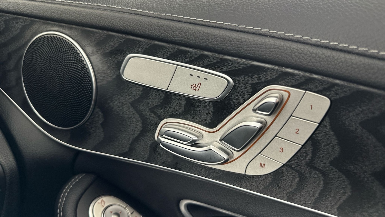 Used Mercedes-Benz C Class 2021 for sale - 76908322: Photo 26