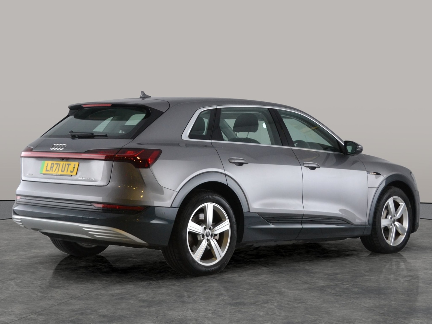 Used Audi e-tron 2021 for sale - 77984633: Photo 10