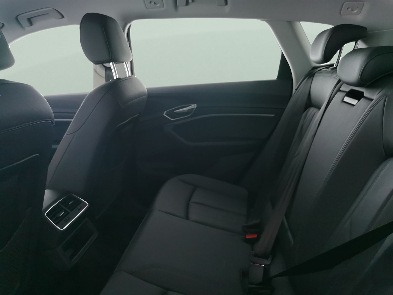 Used Audi e-tron 2021 for sale - 77984633: Photo 28