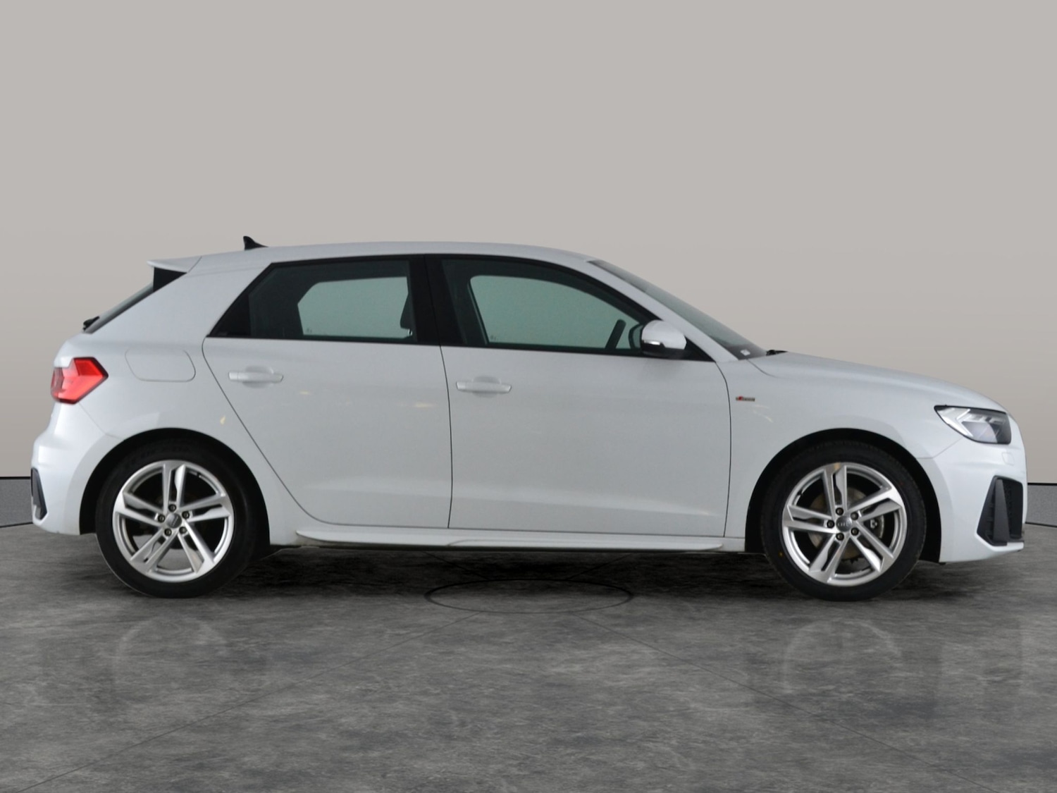 Used Audi A1 2019 for sale - 77036575: Photo 9
