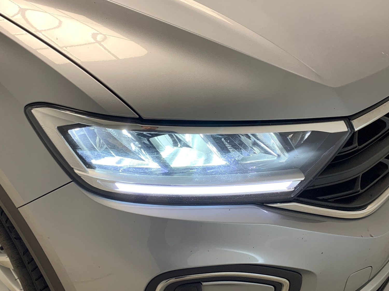 Used Volkswagen T-Roc 2022 for sale - 76526595: Photo 5