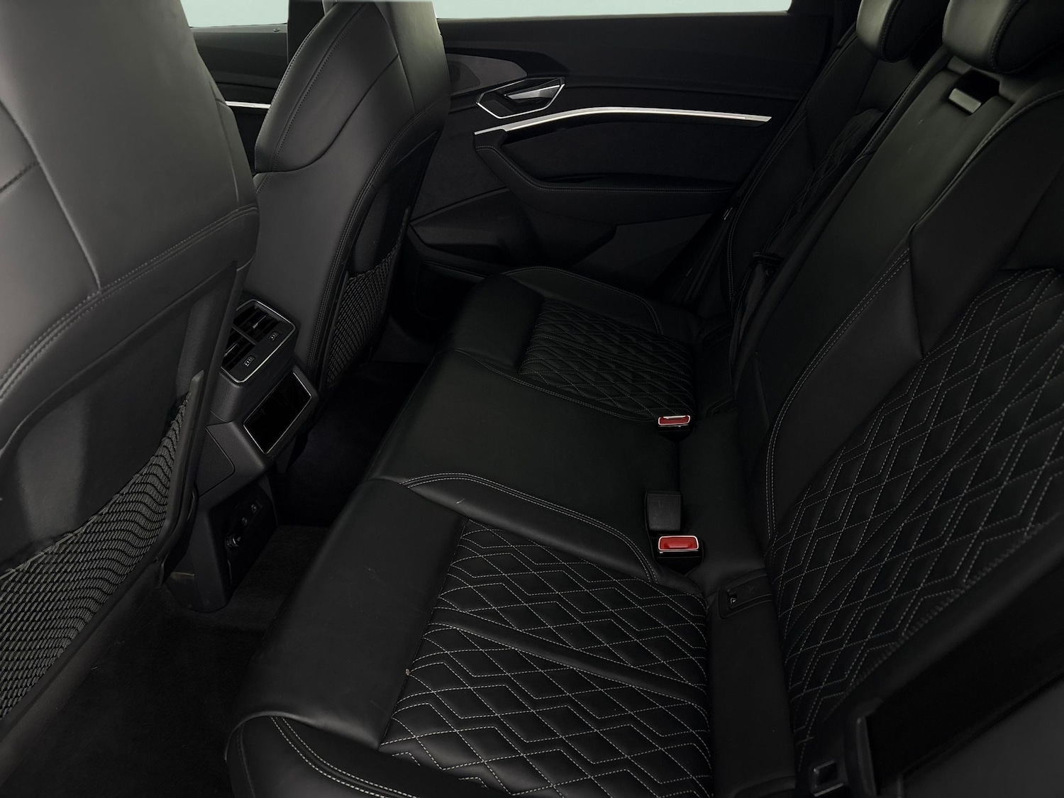 Used Audi e-tron 2022 for sale - 76694055: Photo 40