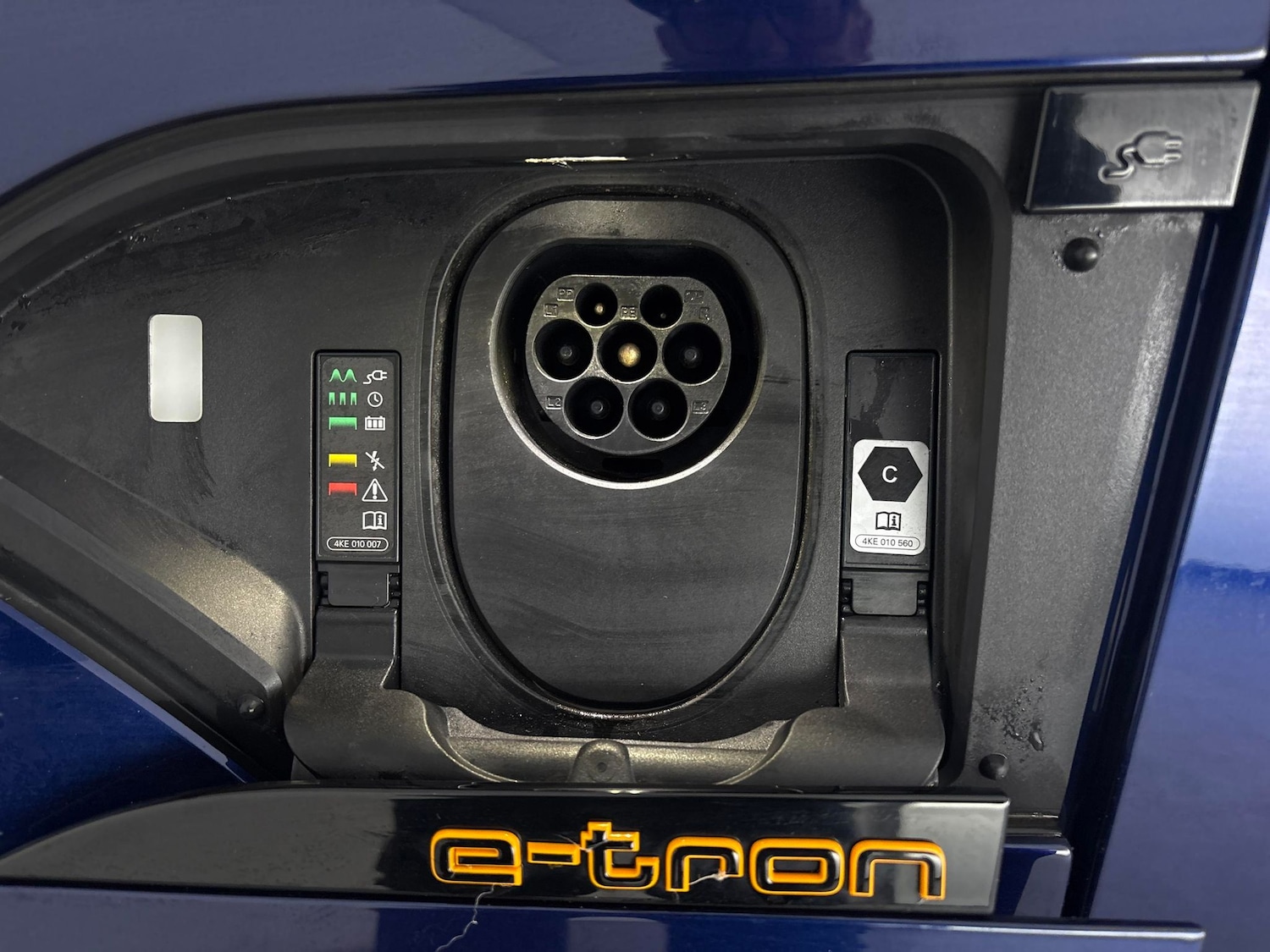 Used Audi e-tron 2022 for sale - 76694055: Photo 45