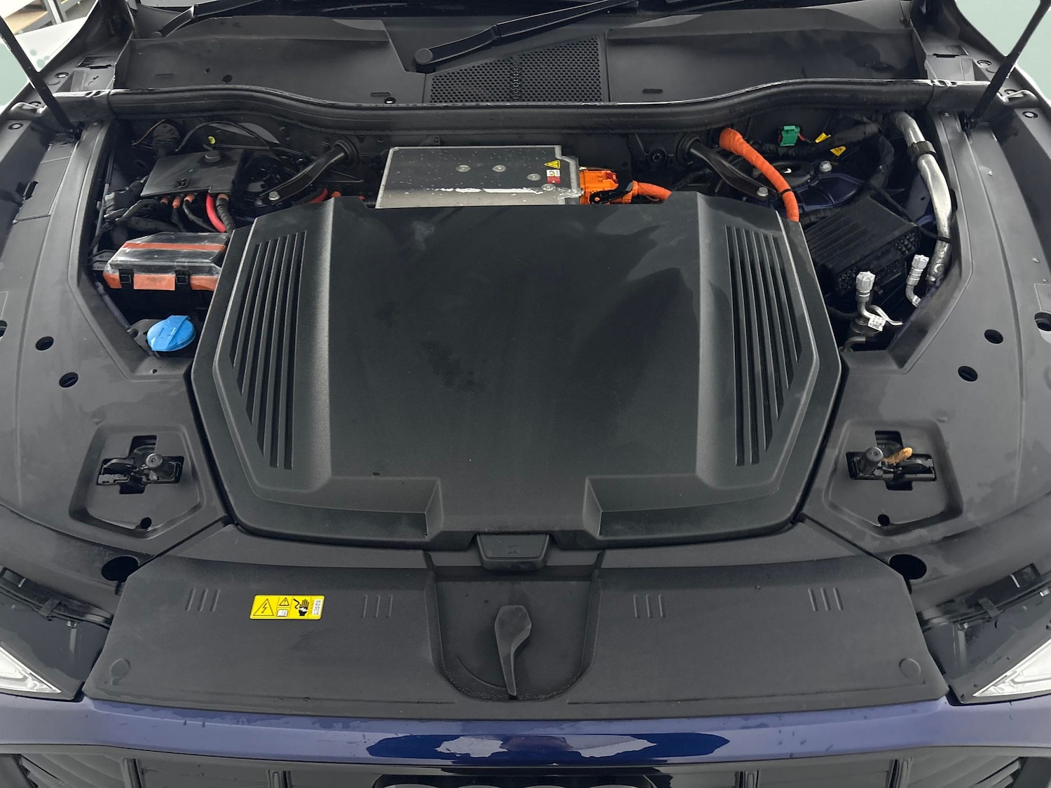 Used Audi e-tron 2022 for sale - 76694055: Photo 48