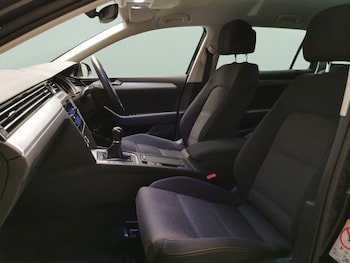 Used Volkswagen Passat 2019 for sale - 78221136: Photo