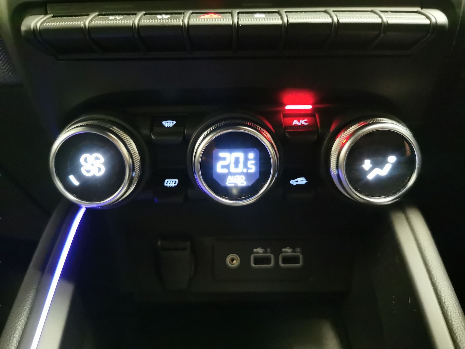 Used Renault Clio 2025 for sale - 77660766: Photo 19