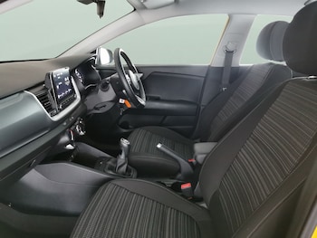 Used Kia Stonic 2022 for sale - 78378411: Photo