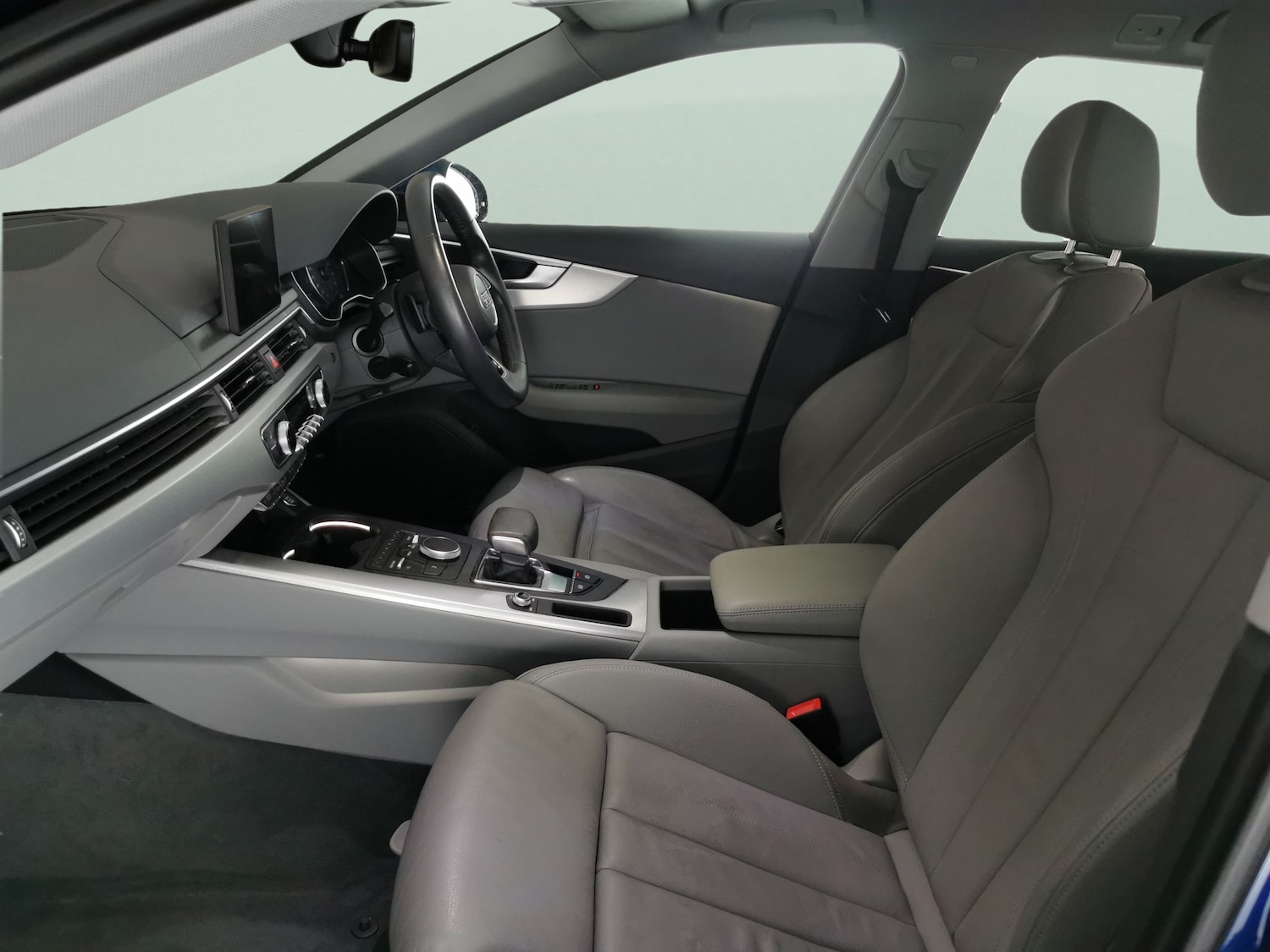 Used Audi A4 Avant 2019 for sale - 76766699: Photo 4