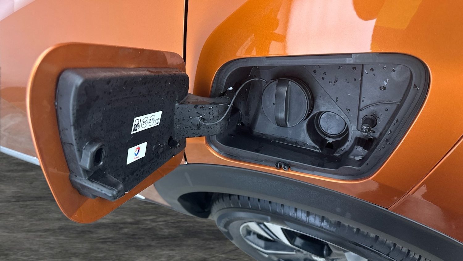 Used Peugeot 2008 2021 for sale - 77318377: Photo 12