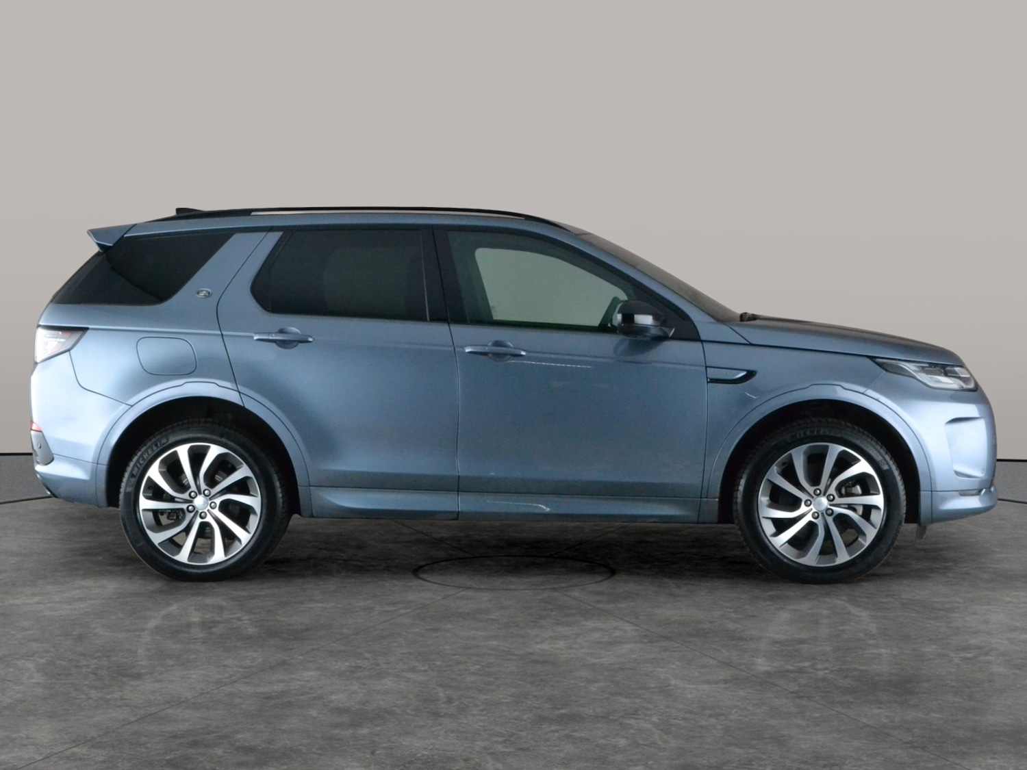 Used Land Rover Discovery Sport 2022 for sale - 77483120: Photo 10