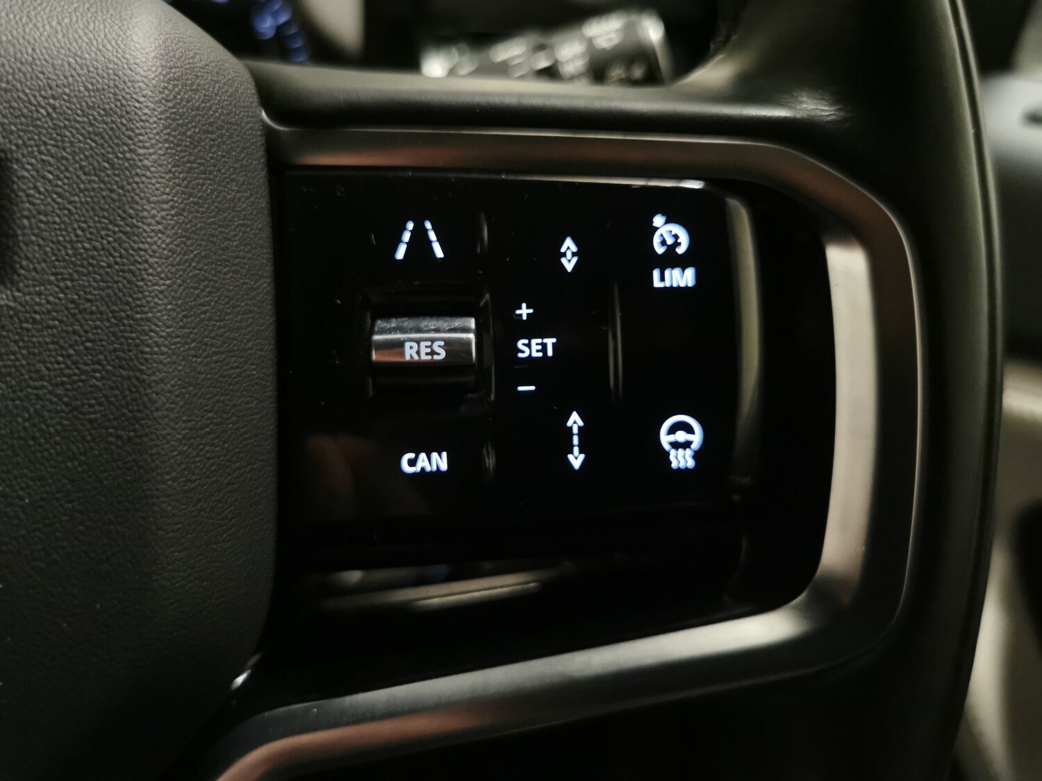 Used Land Rover Discovery Sport 2022 for sale - 77483120: Photo 25