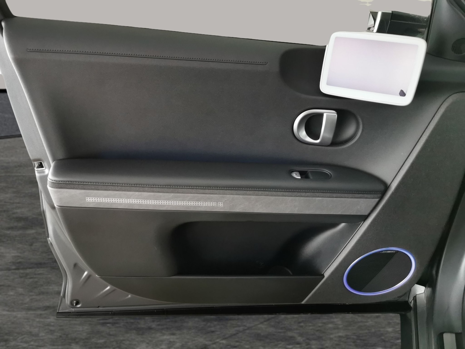 Used Hyundai IONIQ 5 2024 for sale - 77482602: Photo 37