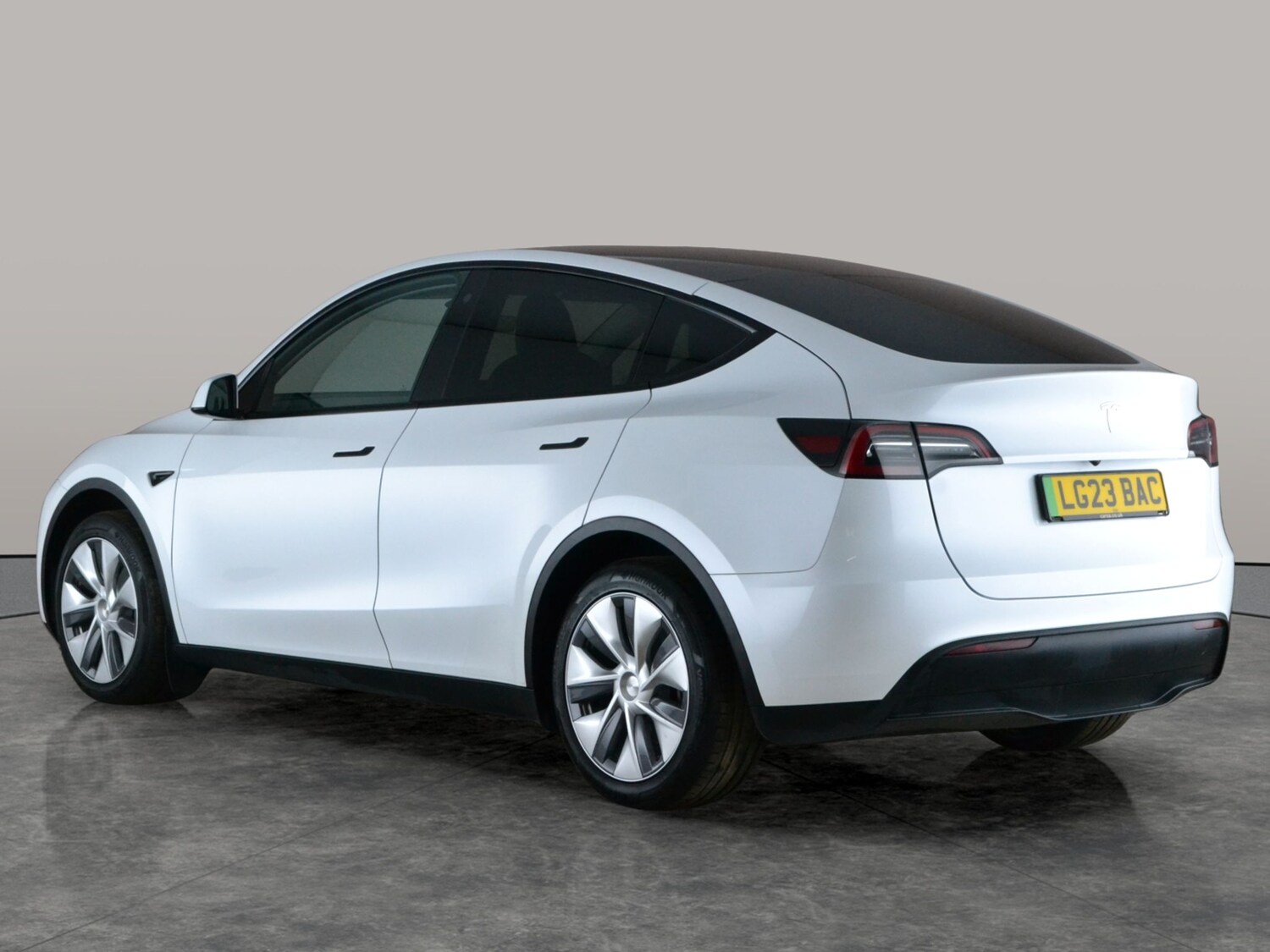 Used Tesla Model Y 2023 for sale - 78109986: Photo 14