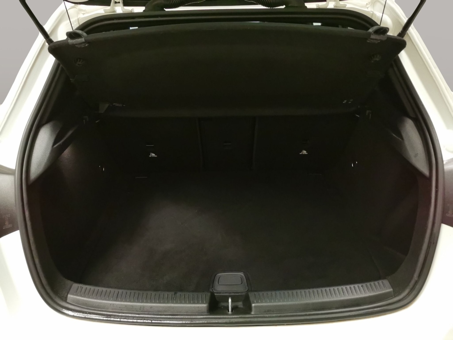 Used Mercedes-Benz A-Class 2019 for sale - 78132609: Photo 31