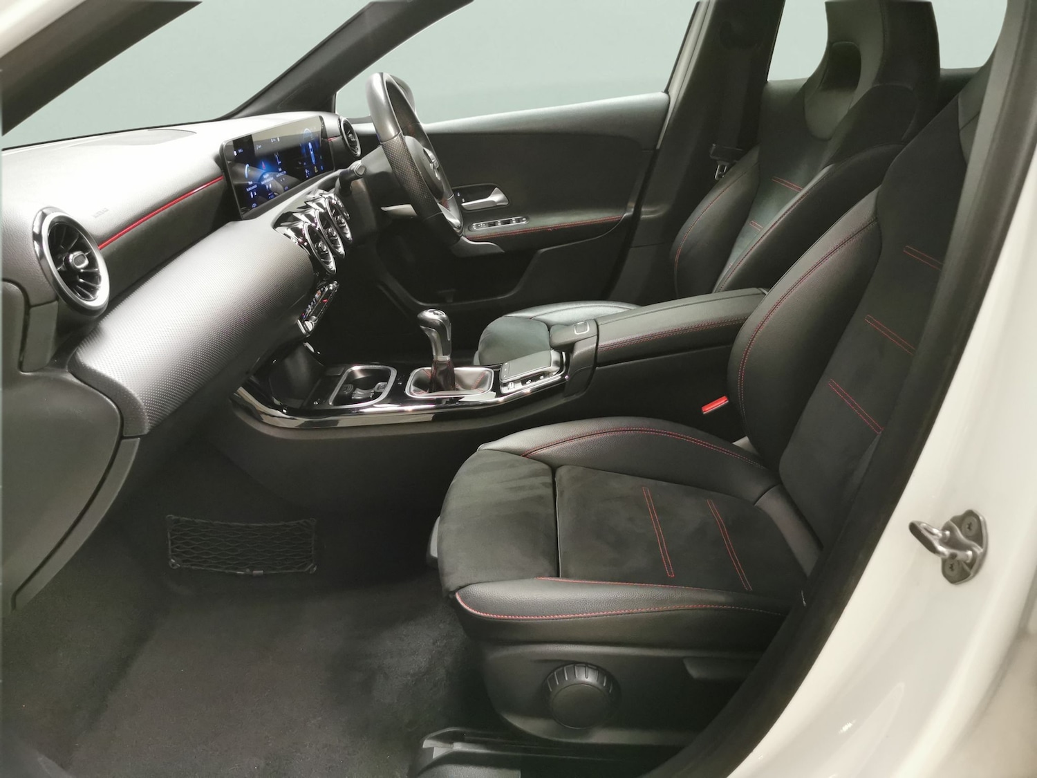 Used Mercedes-Benz A-Class 2019 for sale - 78132609: Photo 4