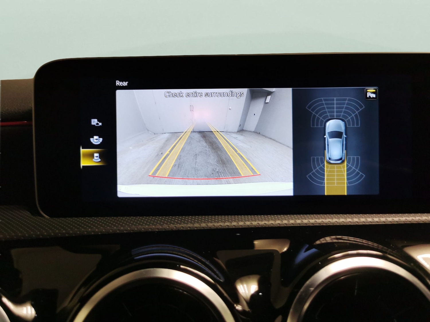 Used Mercedes-Benz A-Class 2019 for sale - 78132609: Photo 5