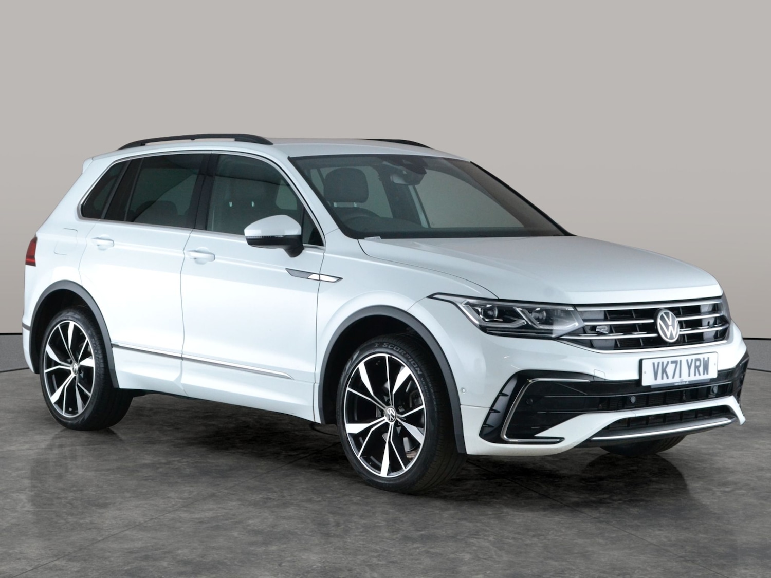 Used Volkswagen Tiguan 2022 for sale - 77619590: Photo 9