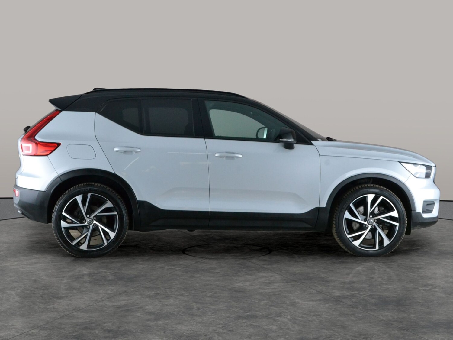 Used Volvo XC40 2021 for sale - 78207287: Photo 9
