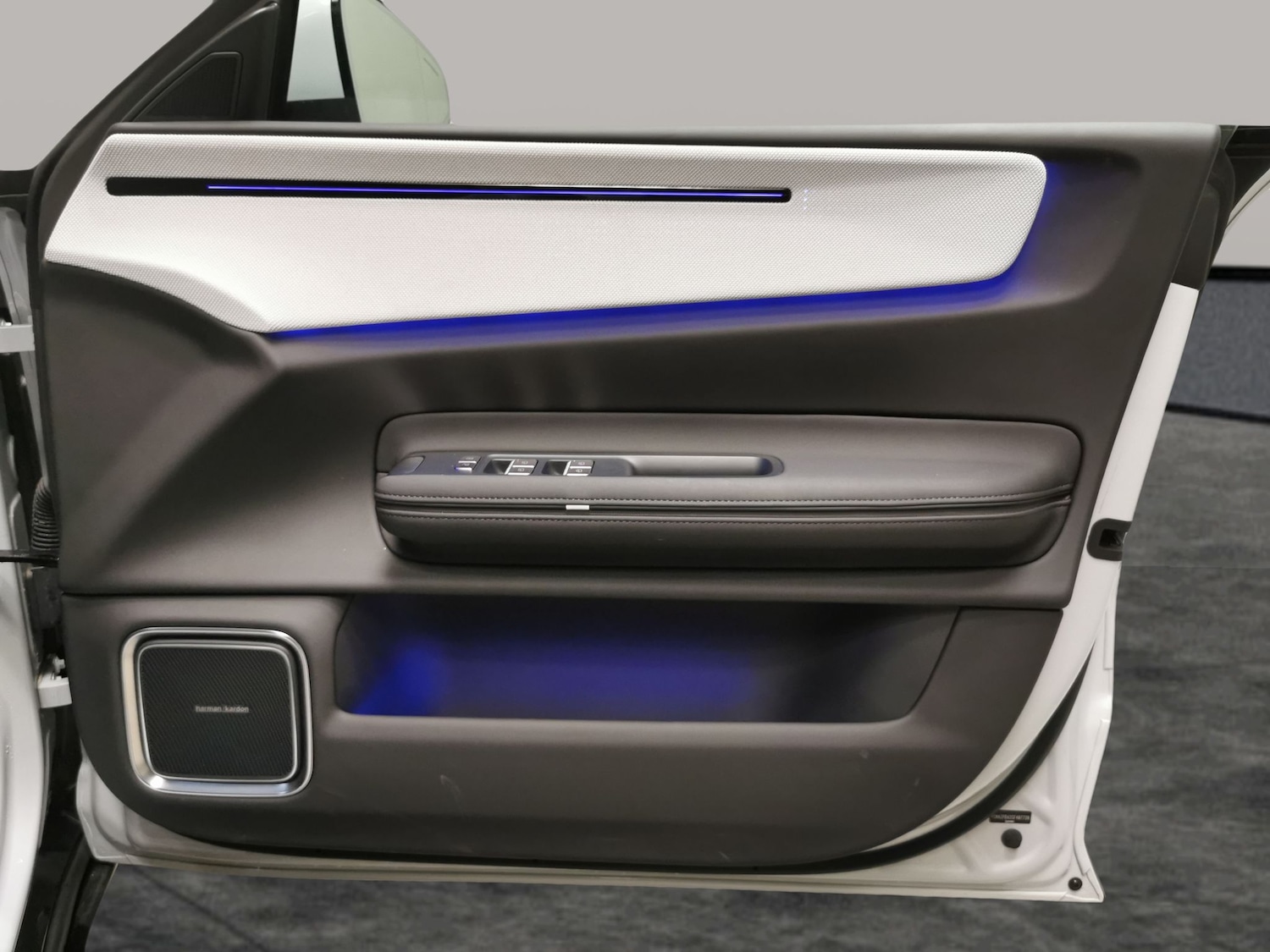 Used Polestar Polestar 4 2024 for sale - 77058602: Photo 45