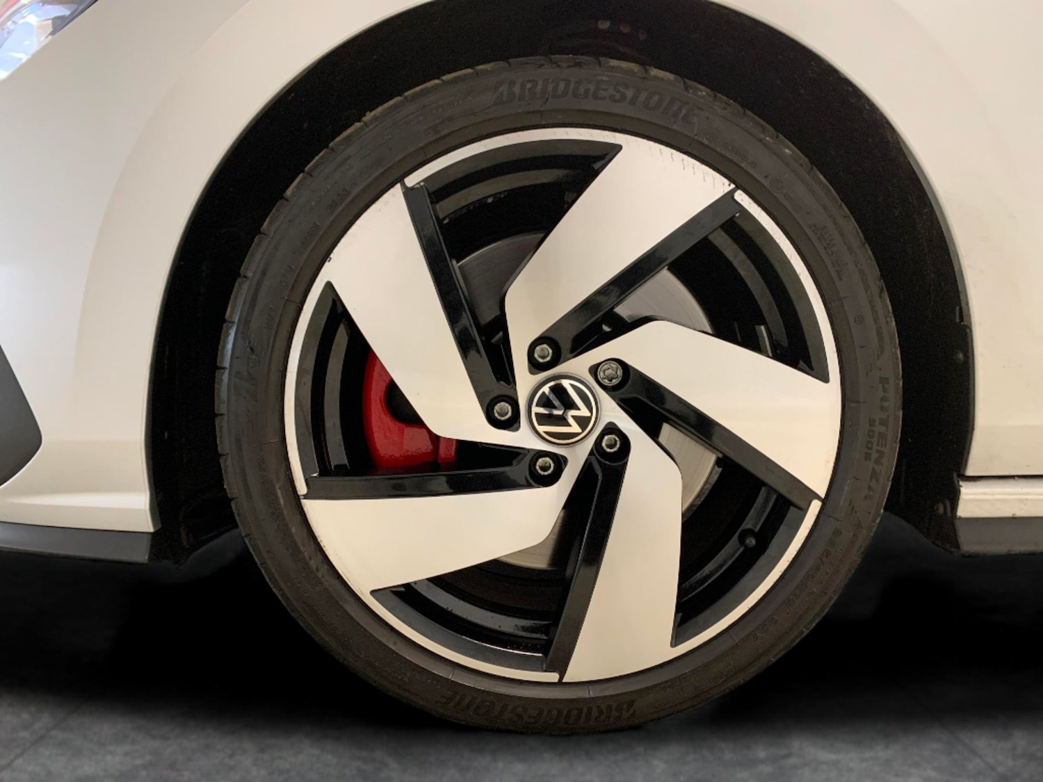 Used Volkswagen Golf 2023 for sale - 76415594: Photo 33